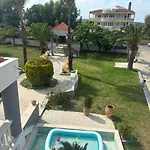 Serenade Luxury Villa