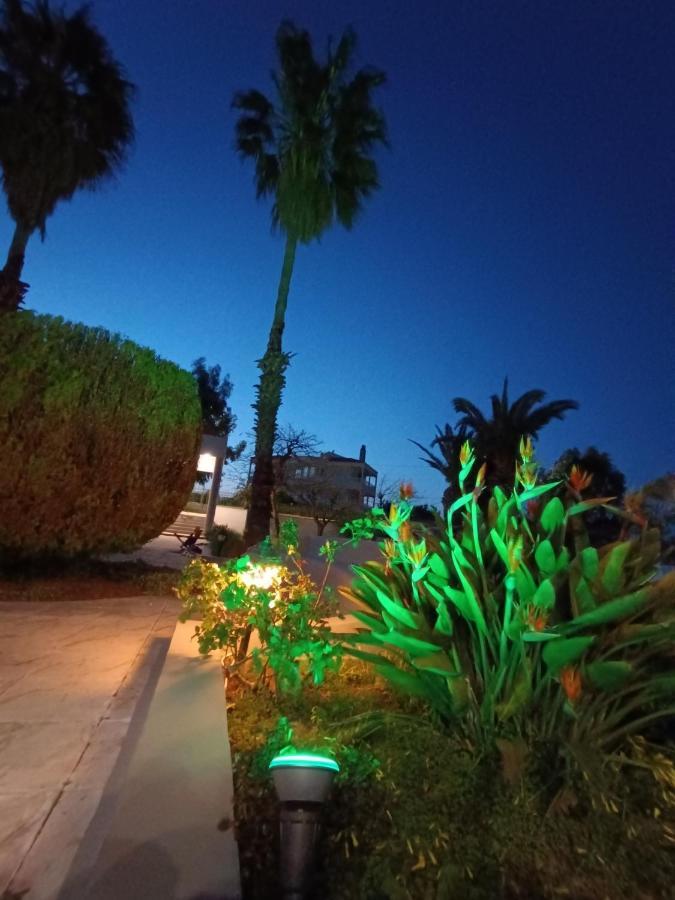 Villa Serenade Luxury *