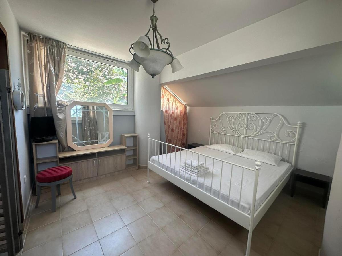 Villa Serenade Luxury